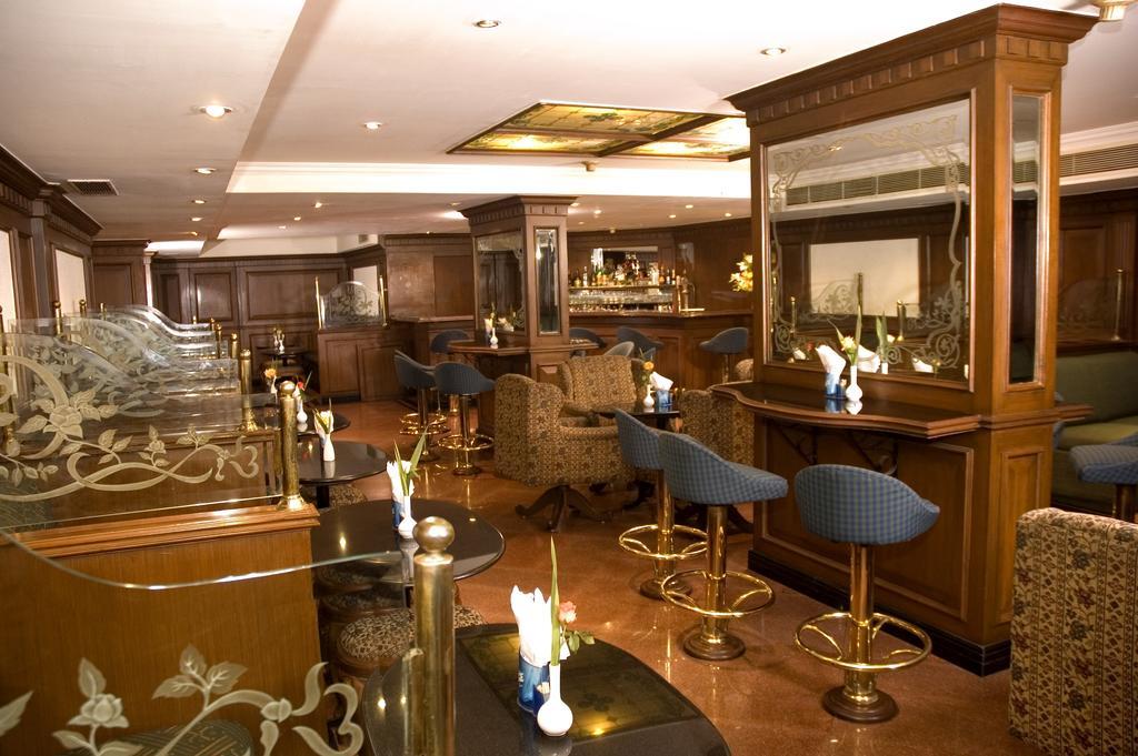 The South Park Hotel Thiruvananthapuram Kültér fotó